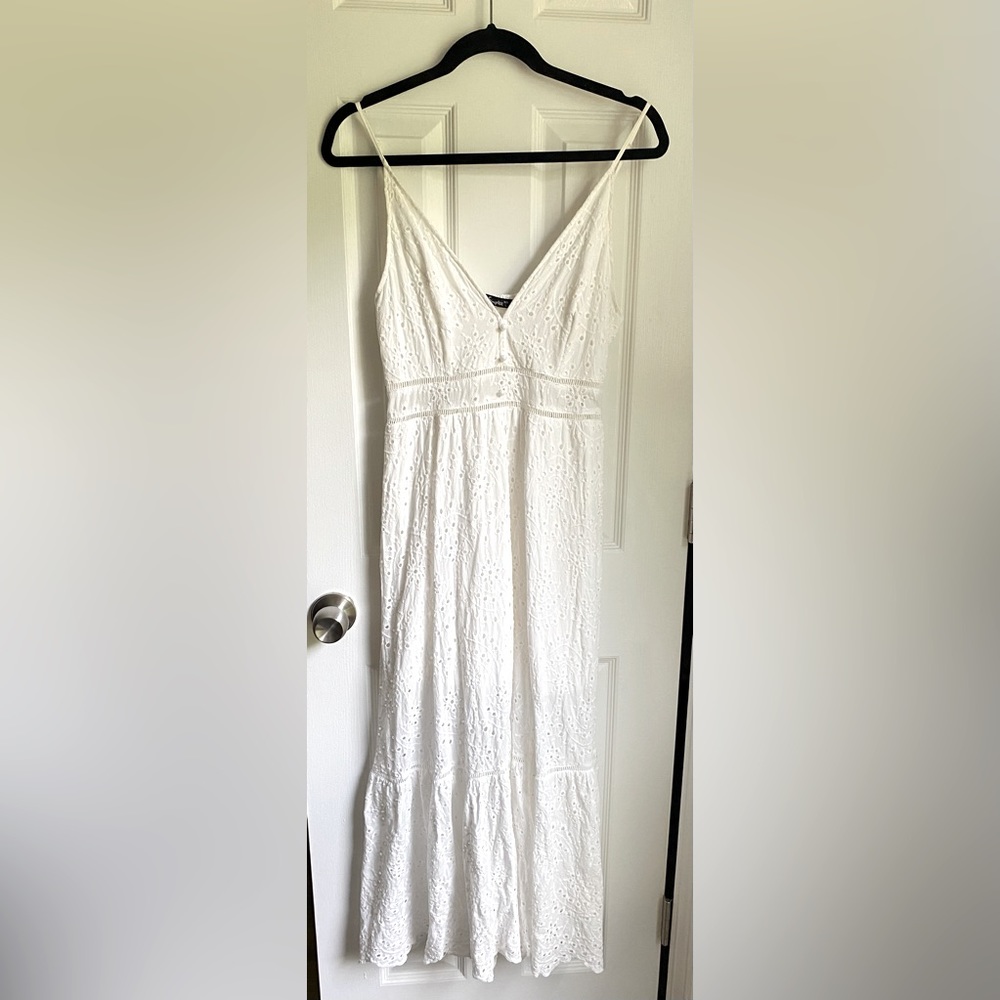 Simplee Women's Embroidery Spaghetti Strap Maxi Dress